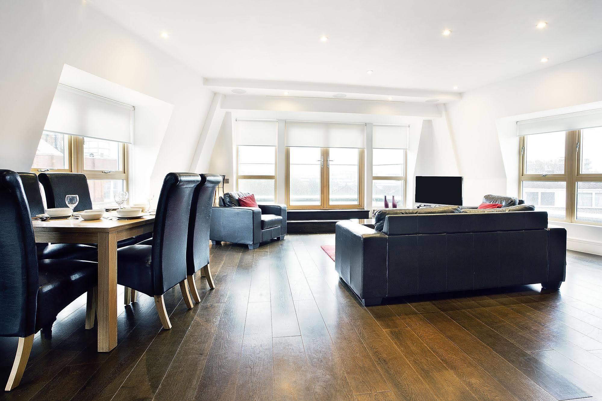 Апартаменты Clerkenwell One Лондон Экстерьер фото